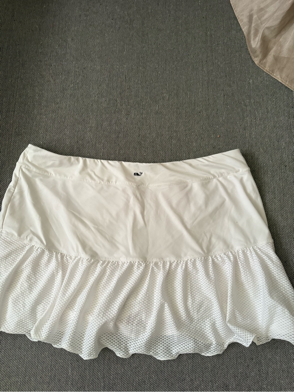 Vineyard Vines White Performance Ruffle Tennis Skort